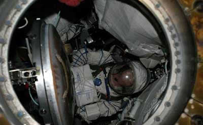 “神舟”四号飞船成功返回(歷史上的今天.中国)